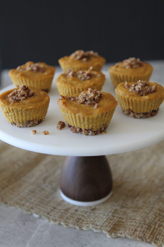 Pumpkin Pie Bites from the Whole Smiths. Gluten-free and paleo friendly, great for any Thanksgiving celebration! 