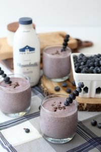 Blueberry Chip Collagen Smoothie from The Whole Smiths. Dairy-free and paleo.