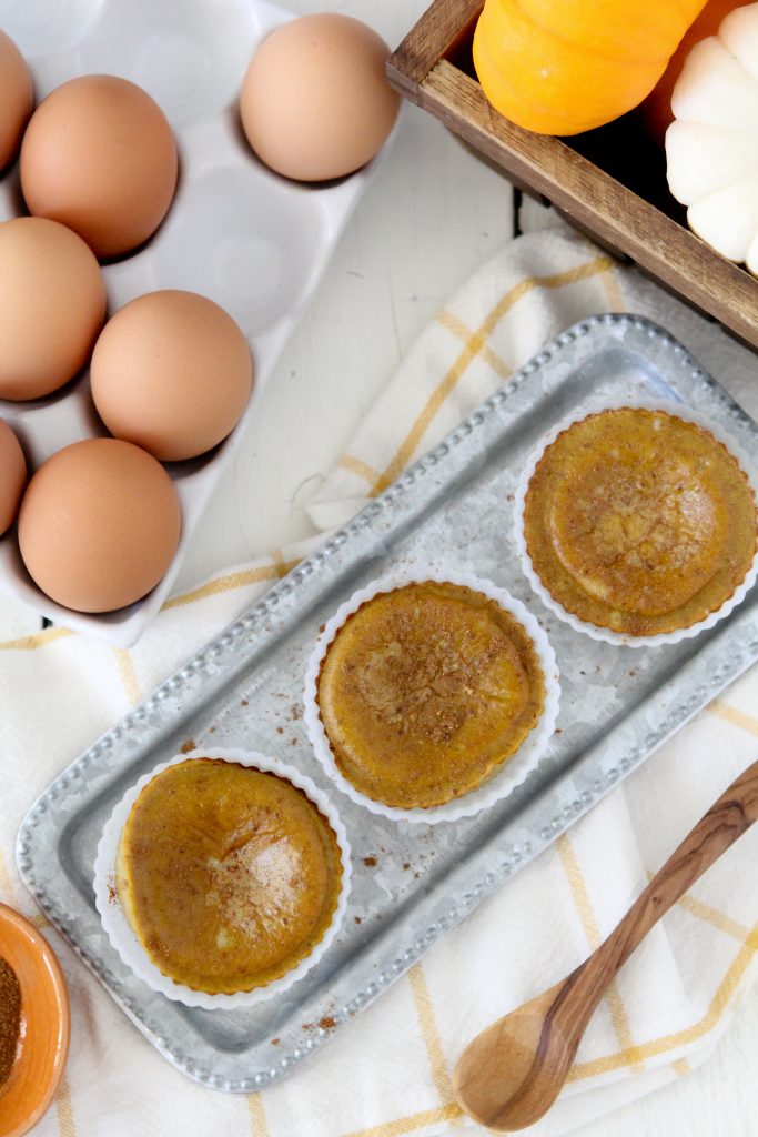 Pumpkin Pie Breakfast Egg Bites from The Whole Smiths. Paleo, gluten-free and delicious! So easy to make. 