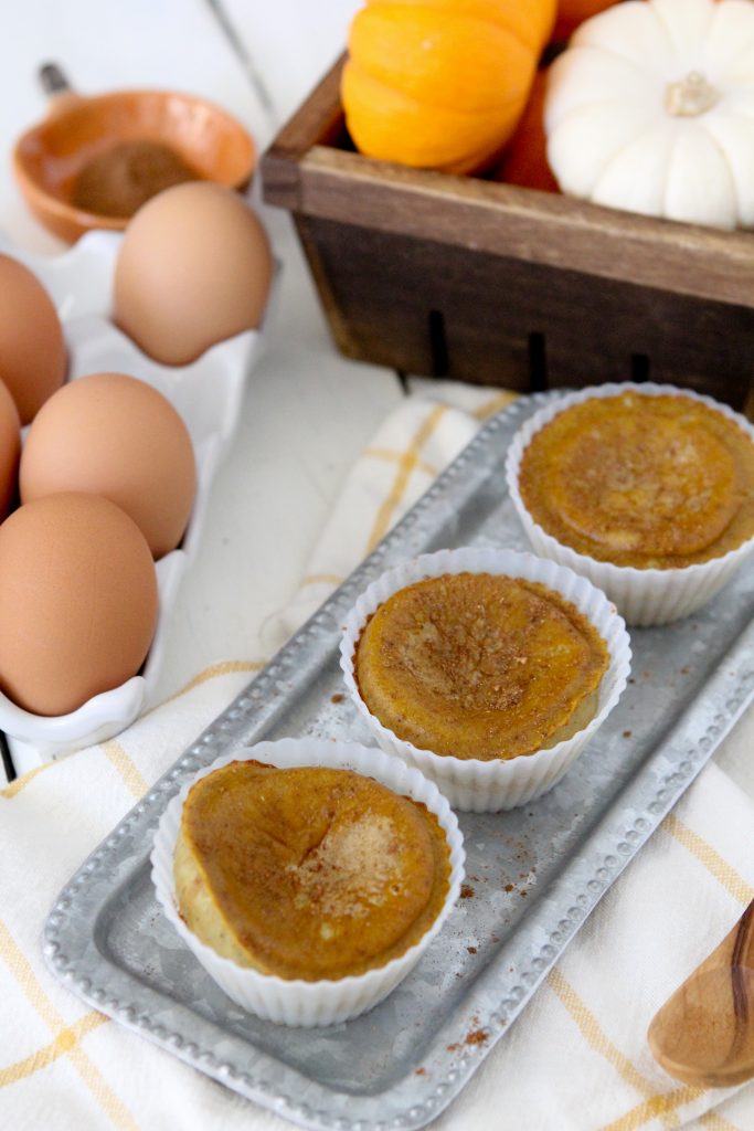 Pumpkin Pie Breakfast Egg Bites from The Whole Smiths. Paleo, gluten-free and delicious! So easy to make. 